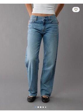 AE Strigid Ex Boyfriend jeans size 4